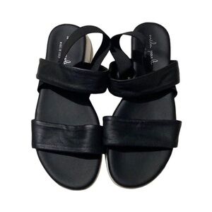 Mila Paoli Black Leather Flat Ankle Strap Sandals Italy Size 7.5 Vacation Casual